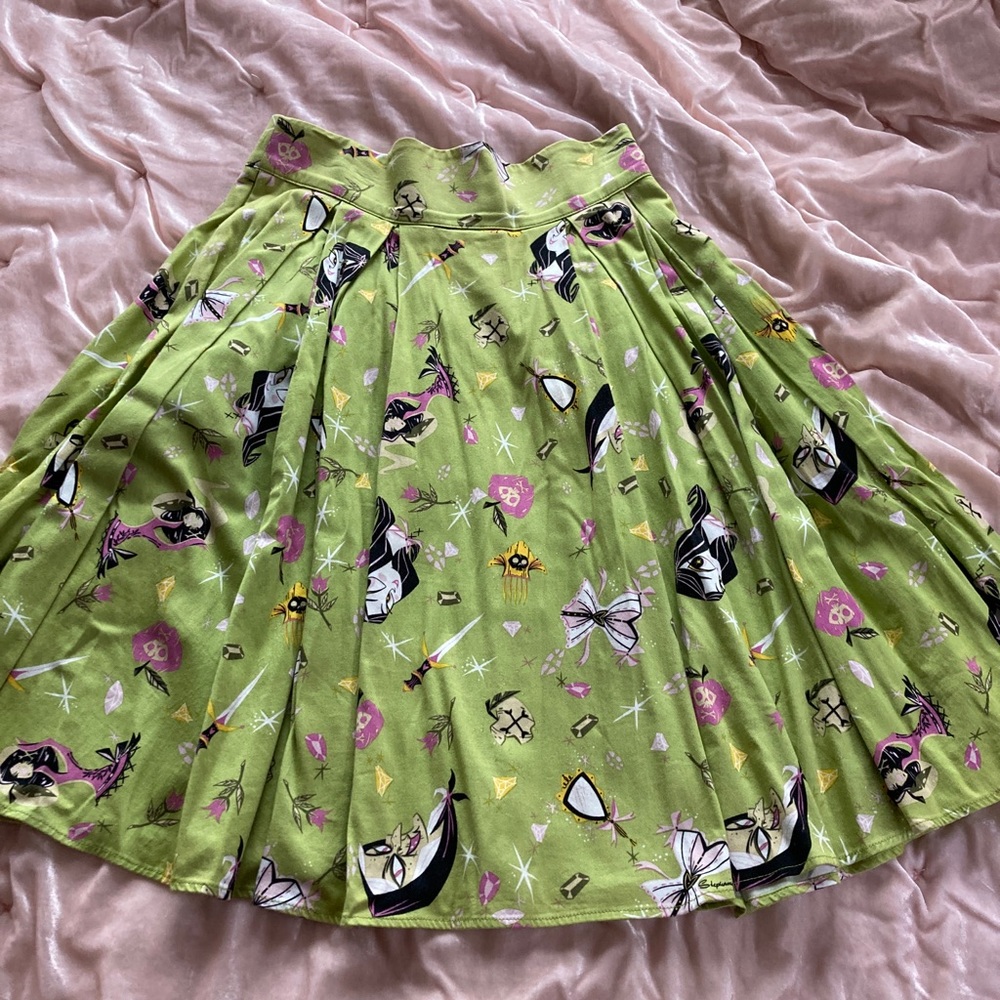 Pinup Couture Little Jun Skirt in Snow White Print